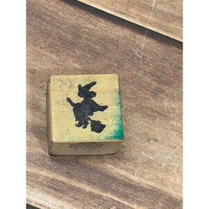 PSX A-950 WITCH FLYING ON BROOM TINY WOOD MOUNTED RUBBER STAMP HALLOWEEN